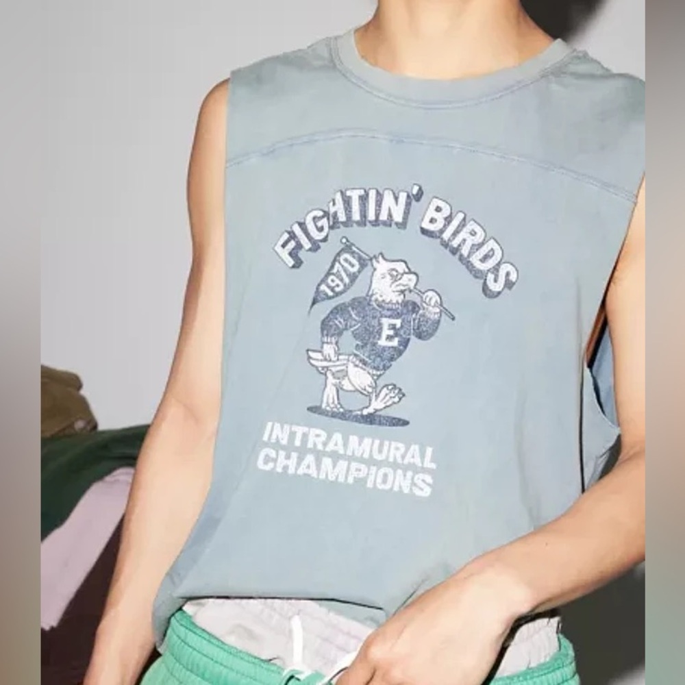 Urban Outfitters - Cut Off Tee